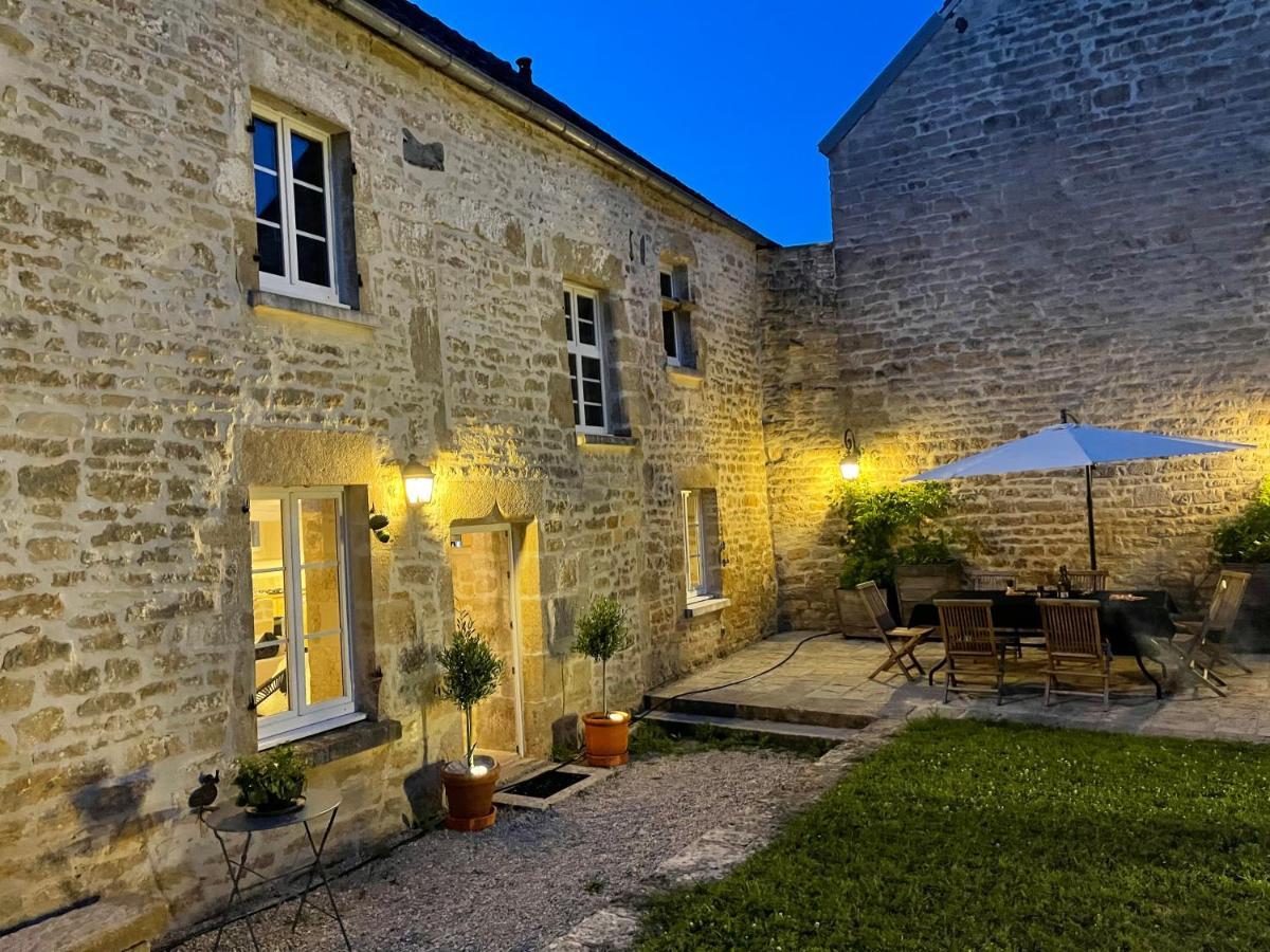 La Closerie De Gigny Maison Templiere Avec Piscine,Jacuzzi מראה חיצוני תמונה
