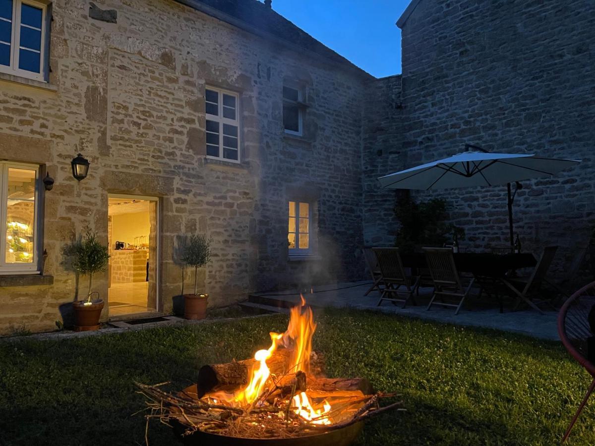 La Closerie De Gigny Maison Templiere Avec Piscine,Jacuzzi מראה חיצוני תמונה